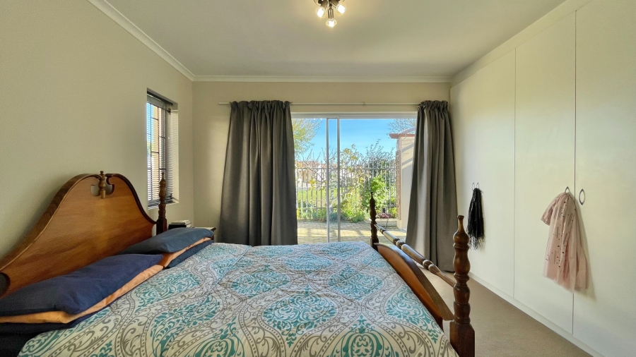 2 Bedroom Property for Sale in Strand South Western Cape